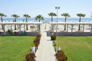 Nespecifikovaný výhled na moře nebo výhled na moře při pohledu z rezortu