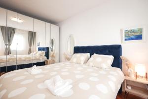Łóżko lub łóżka w pokoju w obiekcie Casa della Nonna Old town Zadar