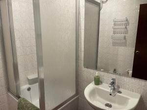 Kúpeľňa v ubytovaní Apartamento Ravel Playa Málaga