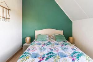 Postel nebo postele na pokoji v ubytování SARLAT, Apptmt T3 résidence CLIM PISCINE PARKING + 14 fotografií