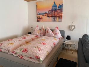 Postel nebo postele na pokoji v ubytování Chasa Bazzi