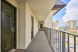 Balkón nebo terasa v ubytování Idyllic PCB Condo with Pool Access and Ocean Views!