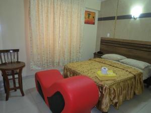 Postel nebo postele na pokoji v ubytování HOTEL ESTRELLA