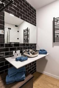 A bathroom at Bonito apartamento en Malasaña / Gran Vía