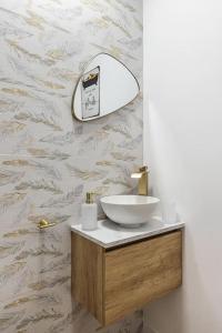 A bathroom at Bonito apartamento en Malasaña / Gran Vía