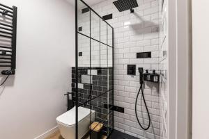 A bathroom at Bonito apartamento en Malasaña / Gran Vía