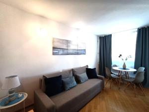 Posedenie v ubytovaní Rental Apartment Trębacka + 18 fotografií