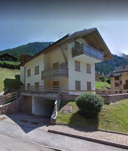 Nespecifikovaný výhled na hory nebo výhled na hory při pohledu z apartmánu