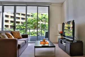 Posezení v ubytování Cairns Private Apartments