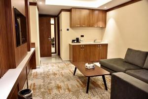Kuchyň nebo kuchyňský kout v ubytování فندق رويال فيستا Royal Vista Hotel
