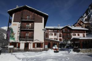 Hotel Alpechiara v zimě