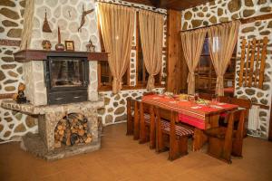 Gallery image of Стария Чинар Мелник in Melnik +8 photos