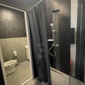 Uma casa de banho em TEPIĆ Garni Hotel