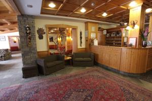 Posezení v ubytování Hotel Alpechiara