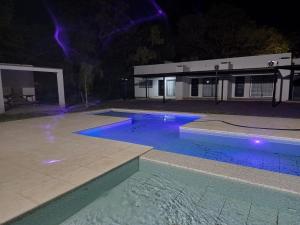 A piscina localizada em BAHIA de los PESCADORES ou nos arredores