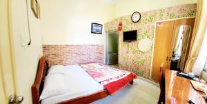 Letto o letti in una camera di Bình Đào Hotel - Khách sạn ngay trung tâm giá rẻ