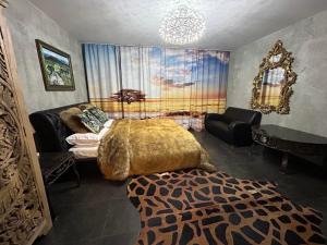 SAFARI HOUSE - Wisła tesisinde bir odada yatak veya yataklar