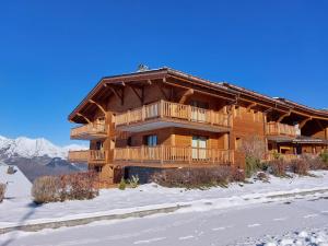 Zdjęcie z galerii obiektu Appartement cosy 3 pièces, balcon, ski aux pieds, Arc 1800, Le Chantel - FR-1-411-866 w mieście Bourg-Saint-Maurice