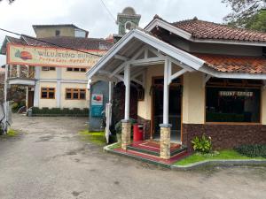 Hoone, kus hotell asub