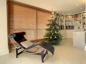 Posedenie v ubytovaní Penthhouse 2 bedroom apartment 2 mins from the Croisette 335