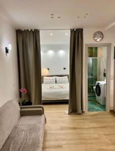 Posteľ alebo postele v izbe v ubytovaní Smart modern apartment B