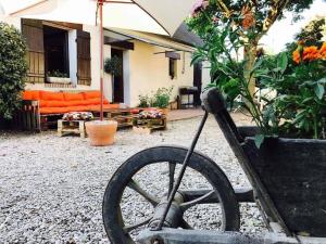 Ogród w obiekcie Charmante maison idéale pour weekend entre amis