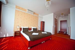 Posteľ alebo postele v izbe v ubytovaní Canada Hotel Budapest