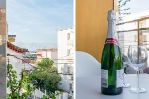 Nápoje v ubytovaní Sant Sebastià Moderno apartamento a 100 metros de la playa