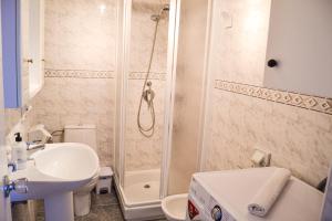 Kúpeľňa v ubytovaní Beach Mijas Apartment Málaga