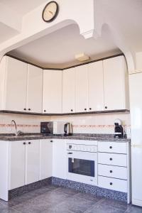 Kuchyňa alebo kuchynka v ubytovaní Beach Mijas Apartment Málaga