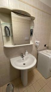 A bathroom at ONLY THE BEST 6 tra Venezia e Treviso
