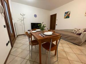 A television and/or entertainment centre at ONLY THE BEST 6 tra Venezia e Treviso