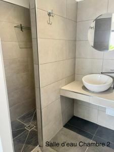 Kúpeľňa v ubytovaní le Pied à Terre 2 PORTICCIO