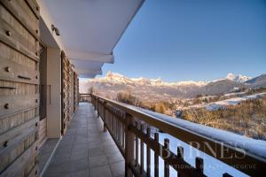 Nespecifikovaný výhled na hory nebo výhled na hory při pohledu z apartmánu