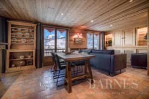 Fotografie z fotogalerie ubytování Apartments in Chalet Nessa v destinaci Combloux