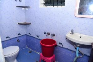 Mynd úr myndasafni af Mourya Homestay - 2BH, Estate, Balcony í Chikmagalūr