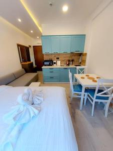 Кухня или мини-кухня в Apartman Rastko-N Lux 32 Milmari
 +31 фотография