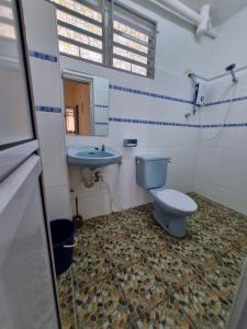 ห้องน้ำของ Homestay α Cocobay Condo Resort