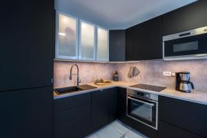 Kuchnia lub aneks kuchenny w obiekcie Apartment Losacker