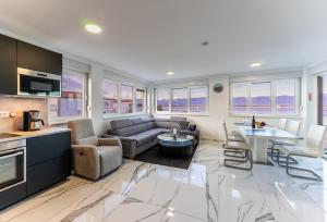 Kuchnia lub aneks kuchenny w obiekcie Apartment Losacker