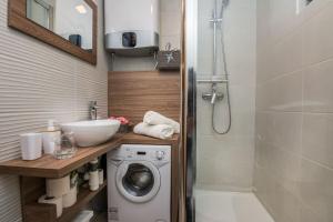 Kúpeľňa v ubytovaní Apartments Malcic + 37 fotografií