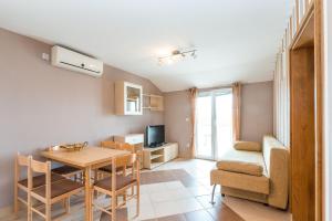 Zdjęcie z galerii obiektu Apartment Mahnet w mieście Vir