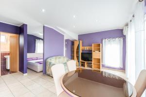 Zdjęcie z galerii obiektu Apartment Mahnet w mieście Vir