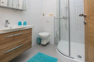 Kúpeľňa v ubytovaní Apartments Kosic + 37 fotografií