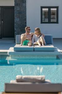 Επισκέπτες που μένουν στο Onyx Hotel & Suites