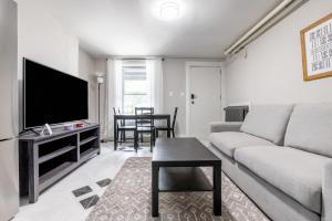 Furnished Apartment 1445 Jersey City, NJ - Booking.com