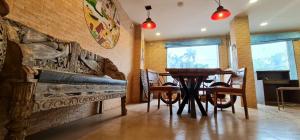 Gallery image of Ronaldos Hotel & Restaurants Baga in Old Goa +21 photos
