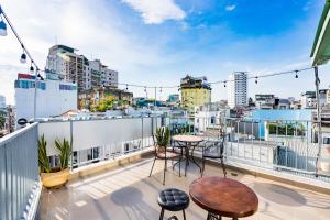 Ban công/sân hiên tại Ekomo Home - Central Saigon