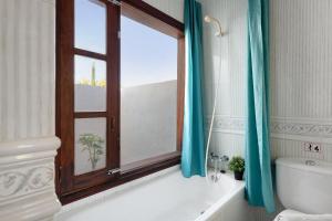 A bathroom at Casa Drago, Belleza y Tranquilidad