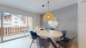Fotografie z fotogalerie ubytování Sublime modern family apartment of 2 bedrooms v destinaci Leukerbad